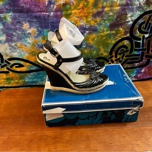 Black Seychelles , espadrille wedge black size 9